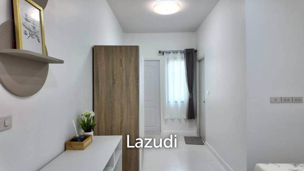3 Bedroom 3 Bathroom 150 SQ.M. Renovated House In Pobsuk