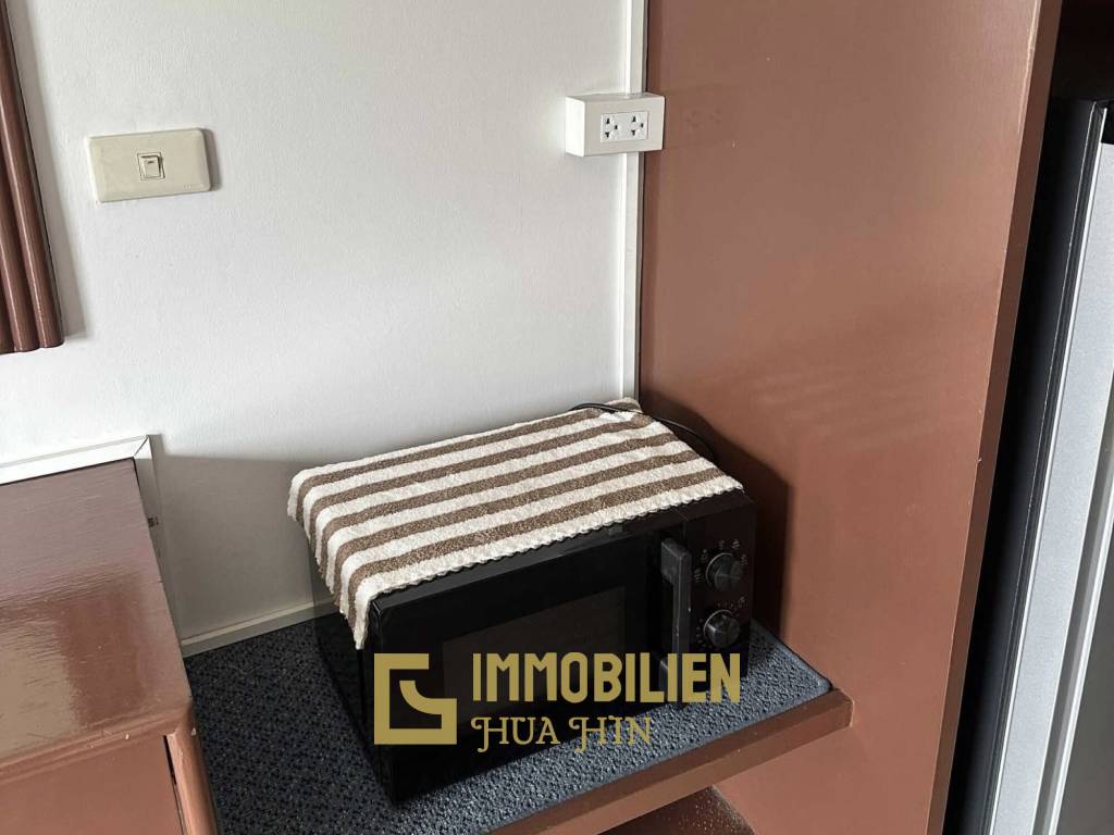 3. Stock / voll möbliert / Fitnessraum