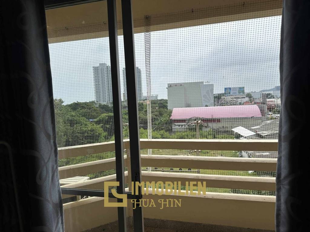 3. Stock / voll möbliert / Fitnessraum