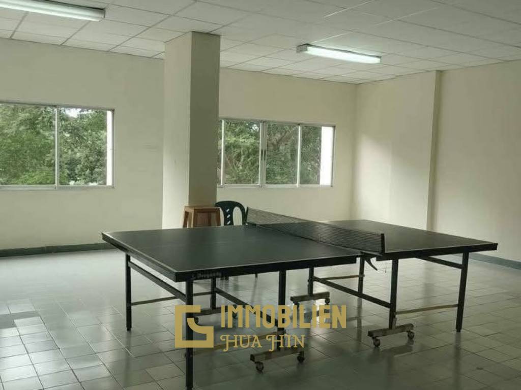 3. Stock / voll möbliert / Fitnessraum