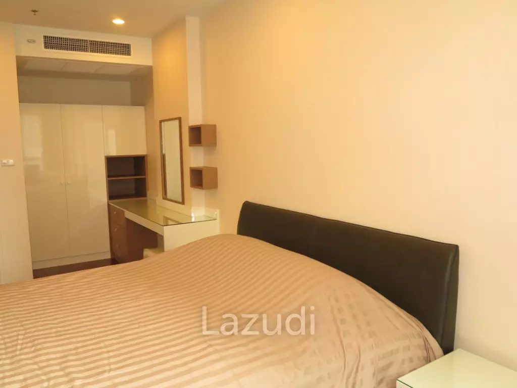 51.5 sqm condo on high floor in Bang Khlo Bangkok