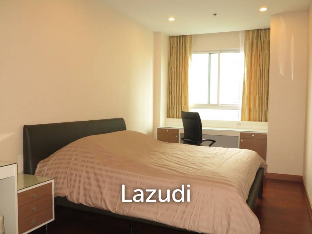 51.5 sqm condo on high floor in Bang Khlo Bangkok