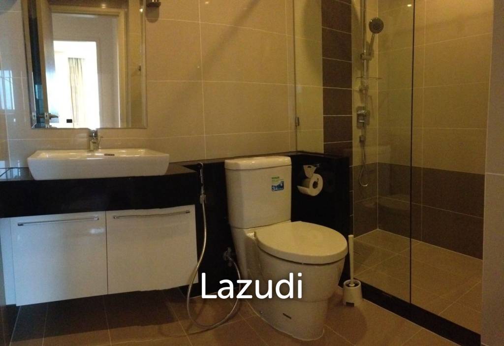 51.5 sqm condo on high floor in Bang Khlo Bangkok