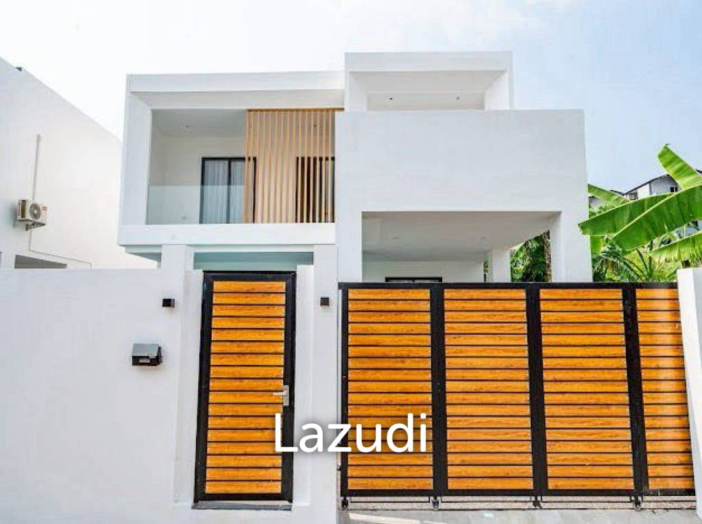 6 Bed 6 Bath 300 SQ.M. Private House In Central Pattaya