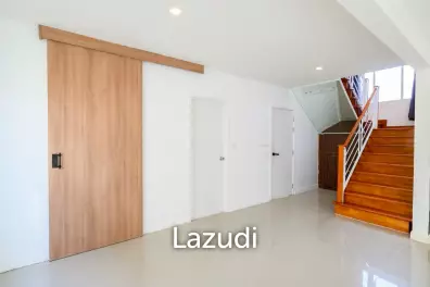 บ้านเดี่ยวโมเดิร์น 2 ชั้น 180 ตร.ม. พร้อมสวนส่วนตัว ทำเลห้วยใหญ่ พัทยา