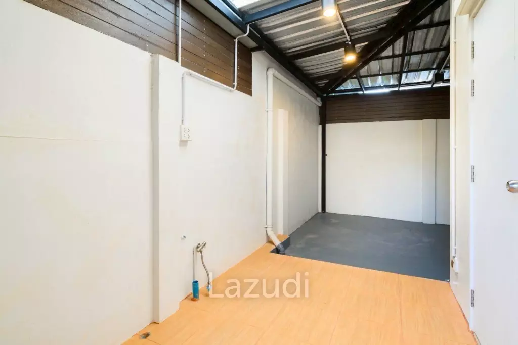 บ้านเดี่ยวโมเดิร์น 2 ชั้น 180 ตร.ม. พร้อมสวนส่วนตัว ทำเลห้วยใหญ่ พัทยา