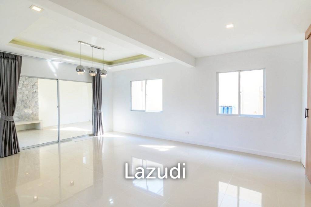 บ้านเดี่ยวโมเดิร์น 2 ชั้น 180 ตร.ม. พร้อมสวนส่วนตัว ทำเลห้วยใหญ่ พัทยา