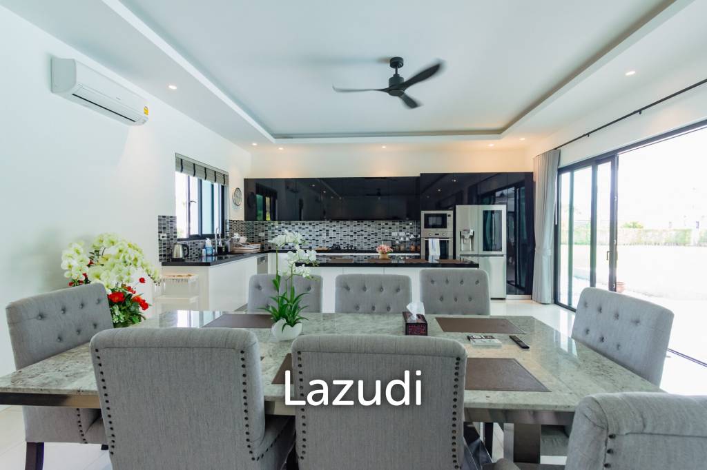 PARKLAND VILLA :  Modern  3 Bed Pool Villa with big land plot