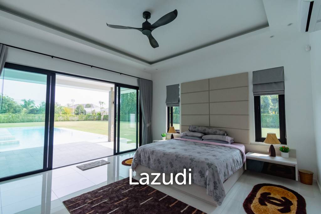 PARKLAND VILLA :  Modern  3 Bed Pool Villa with big land plot