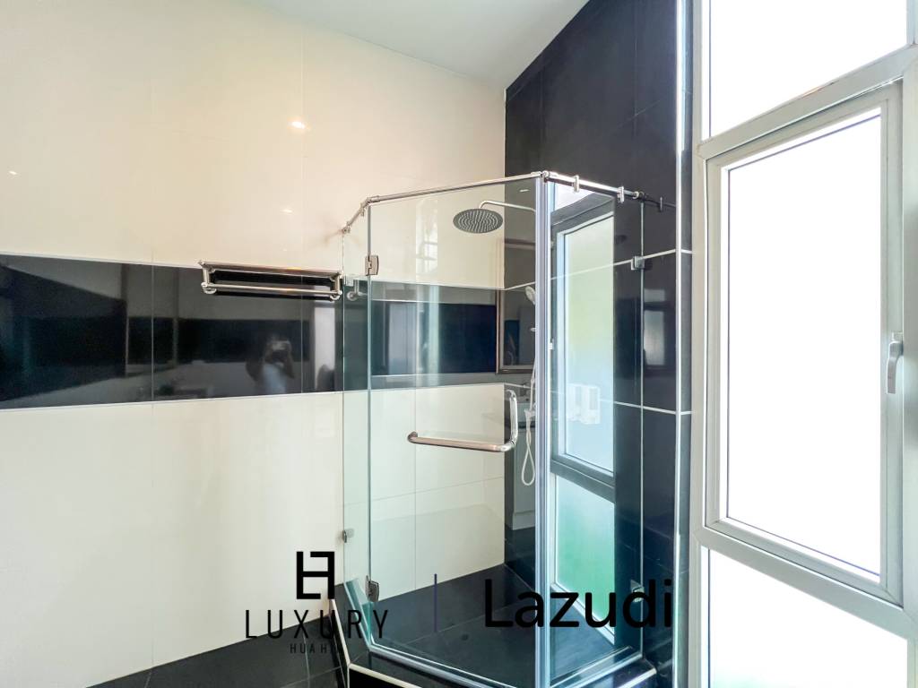 Modern 3Bedroom Pool Villa in Black Lotus  Thap Tai Hua Hin