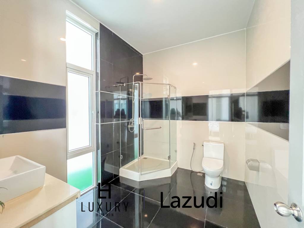 Modern 3Bedroom Pool Villa in Black Lotus  Thap Tai Hua Hin