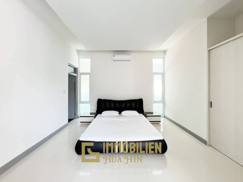 Privater Pool / 150 qm Wohnfläche / 3 Schlafzimmer