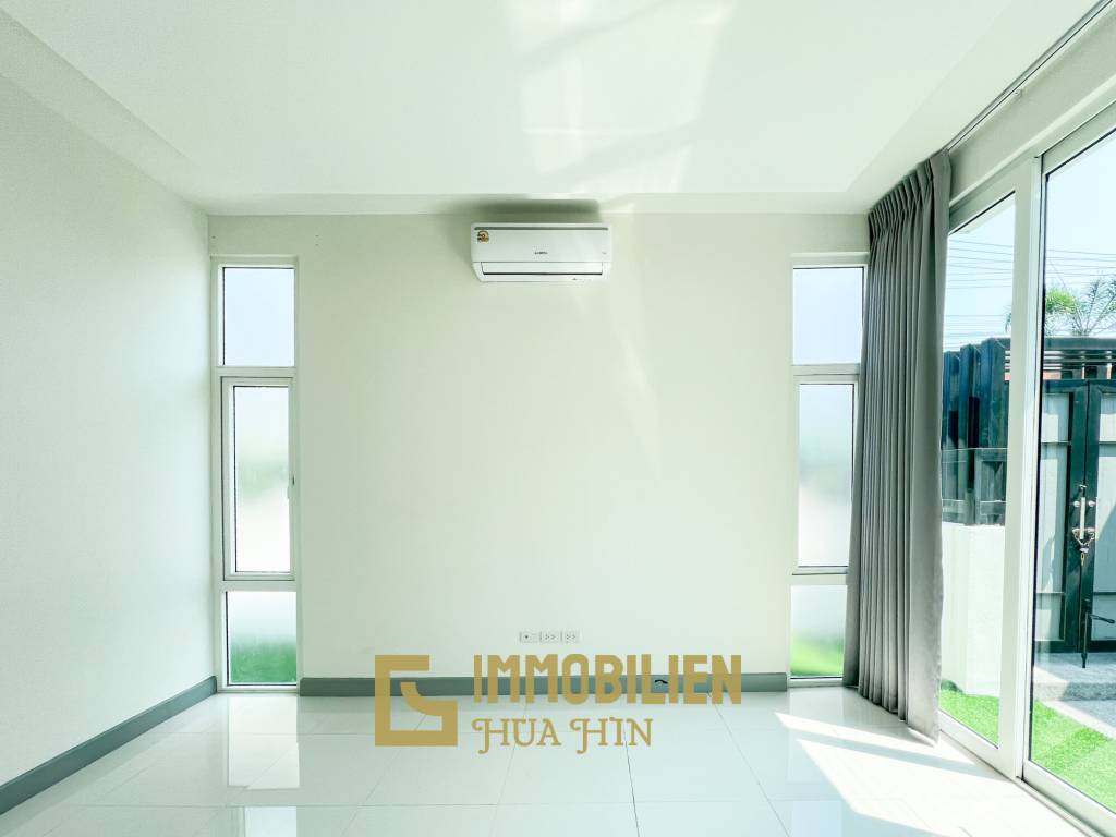 Privater Pool / 150 qm Wohnfläche / 3 Schlafzimmer