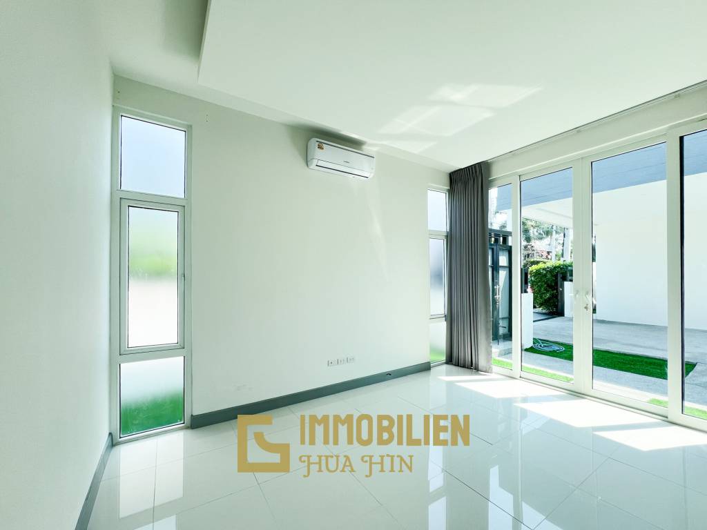 Privater Pool / 150 qm Wohnfläche / 3 Schlafzimmer