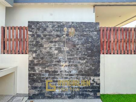 Privater Pool / 150 qm Wohnfläche / 3 Schlafzimmer