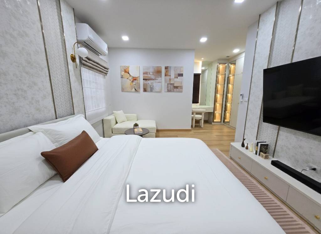 163 sqm modern detached house Grandio Bangna KM.5 Bang Plee