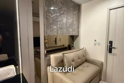 35 sqm high floor 1 bedroom condo at Life One Wireless Lumpini