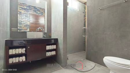 PRIME LOCATION 3 BED VILLA ON SOI 102