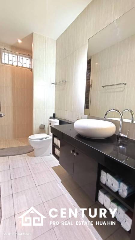 PRIME LOCATION 3 BED VILLA ON SOI 102