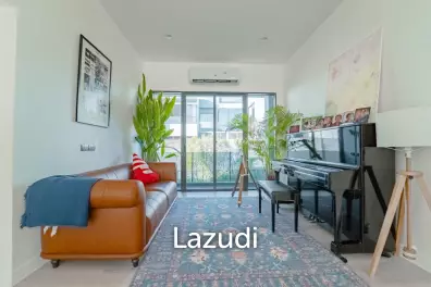 297 sqm modern detached house in Setthasiri Krungthep Kreetha 2 Hua Mak