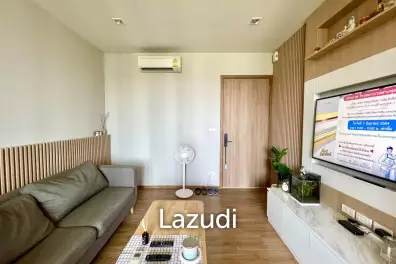 Modern 37 sqm 1 Bedroom Condo on 6th Floor at Hasu Haus, Phra Khanong Nuea Bangkok