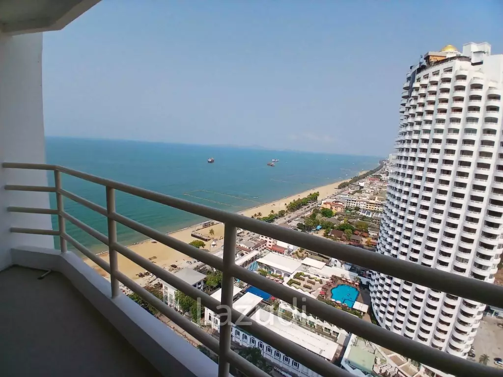 Studio 1 Bathroom 48 SQ.M. View Talay 8 Condo