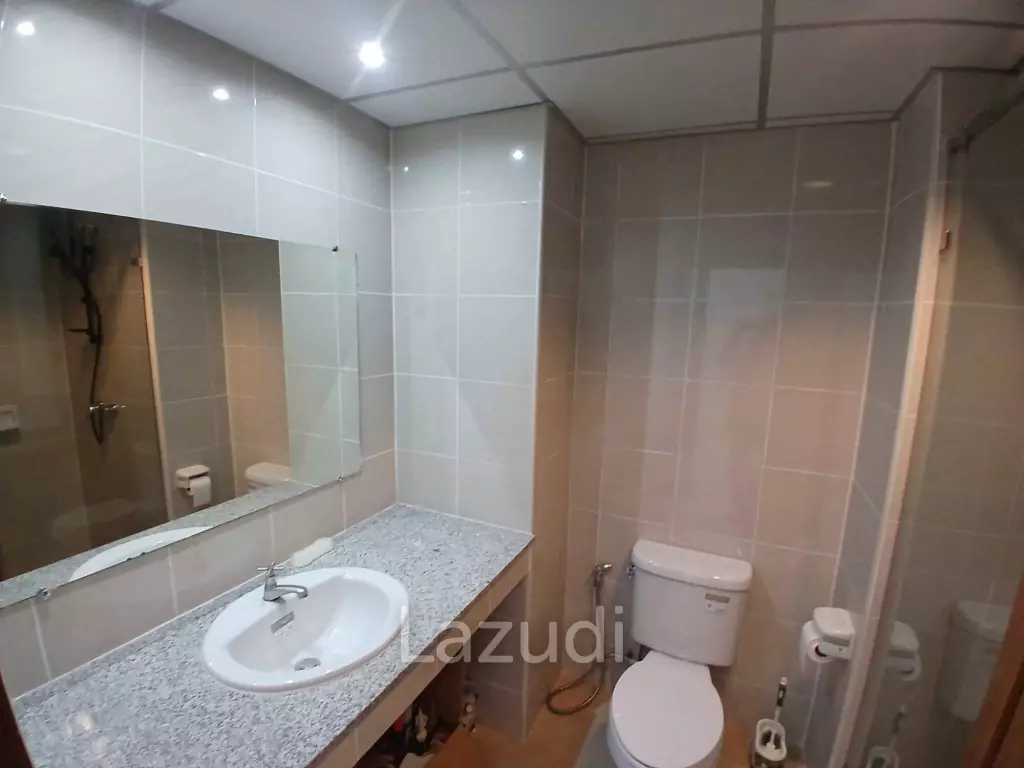 Studio 1 Bathroom 48 SQ.M. View Talay 8 Condo