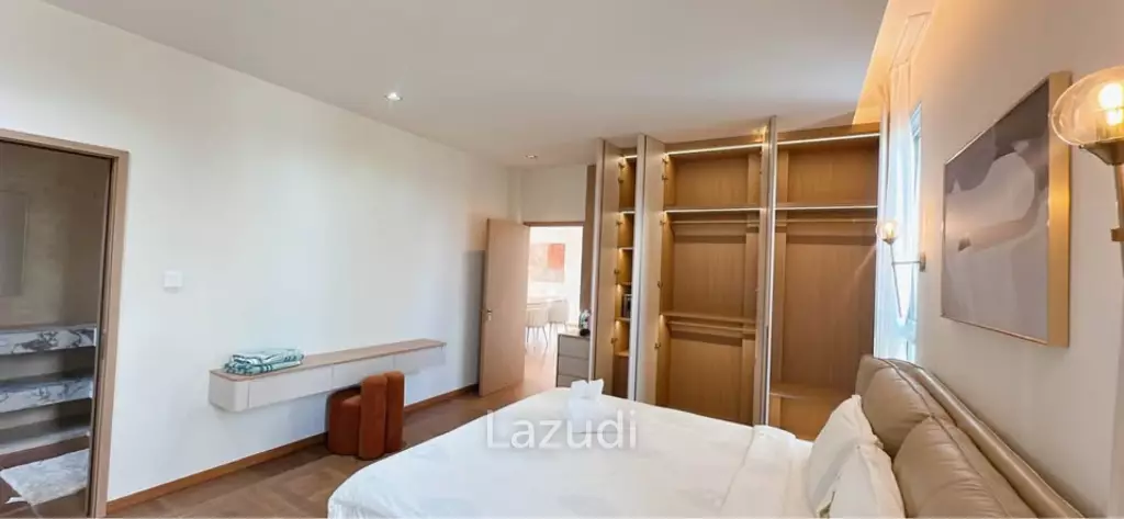 Newly Renovated 5-Bedroom Pool Villa for Rent in Layan