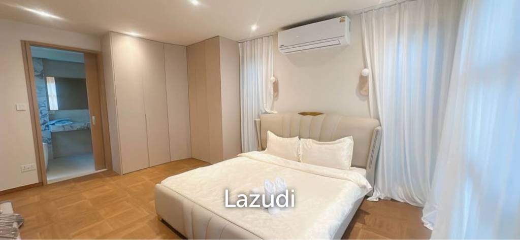 Newly Renovated 5-Bedroom Pool Villa for Rent in Layan