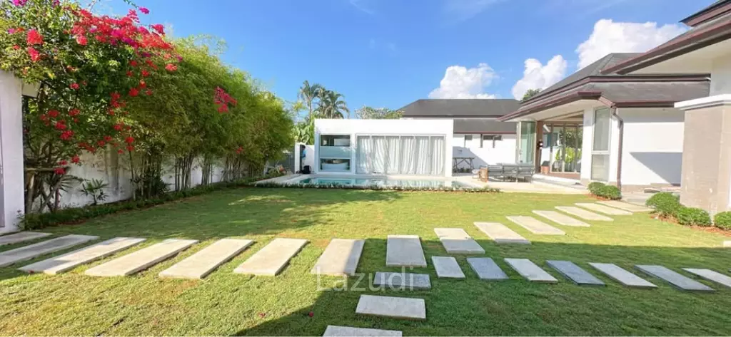 Newly Renovated 5-Bedroom Pool Villa for Rent in Layan