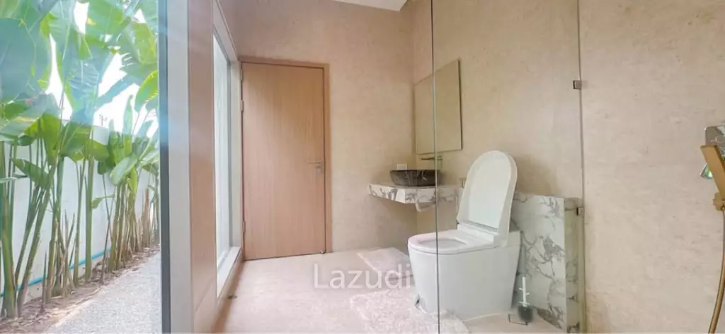 Newly Renovated 5-Bedroom Pool Villa for Rent in Layan