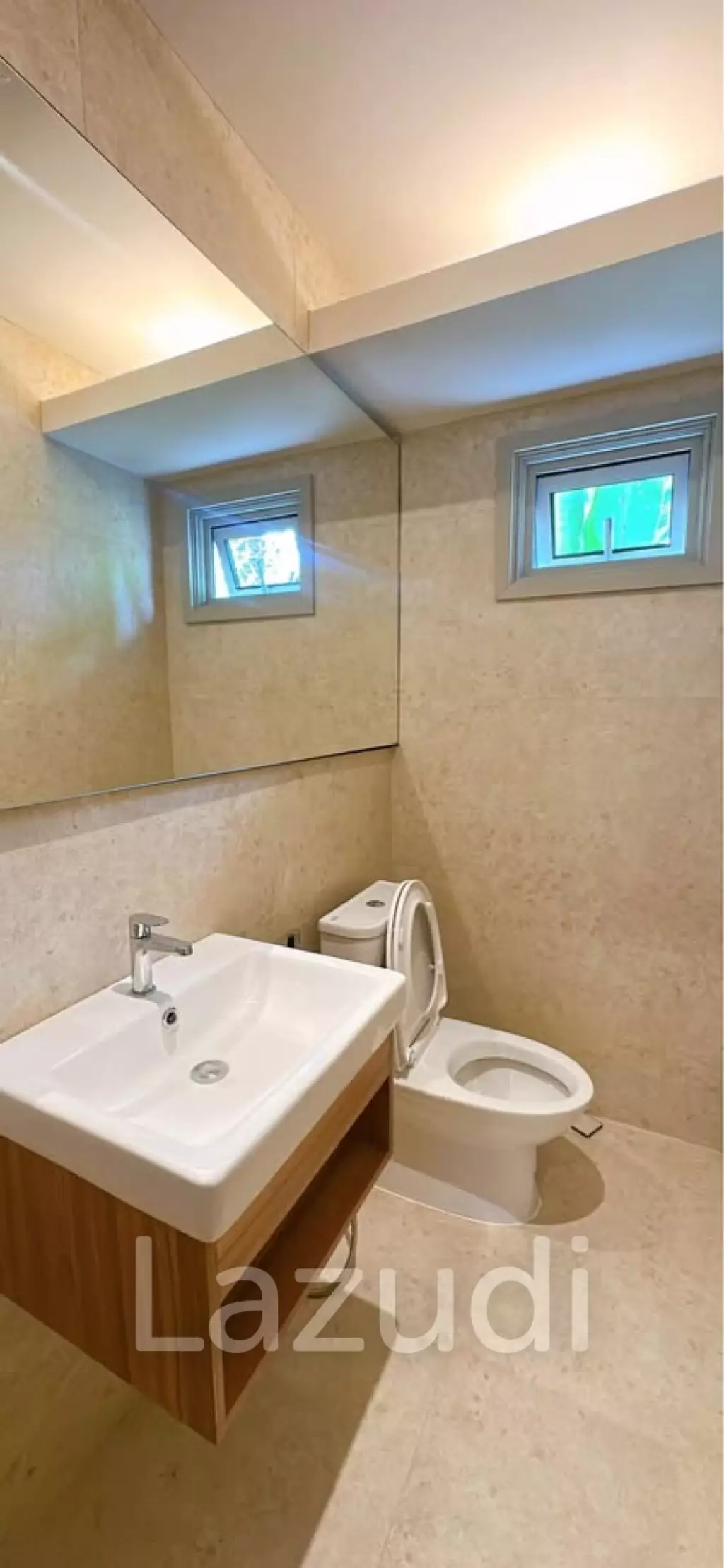 Newly Renovated 5-Bedroom Pool Villa for Rent in Layan