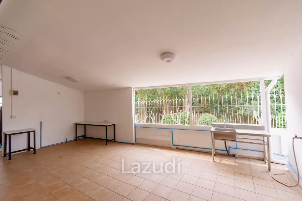 NATURE VALLEY 1 : Coner plot 2 bed at Hin Lek fai