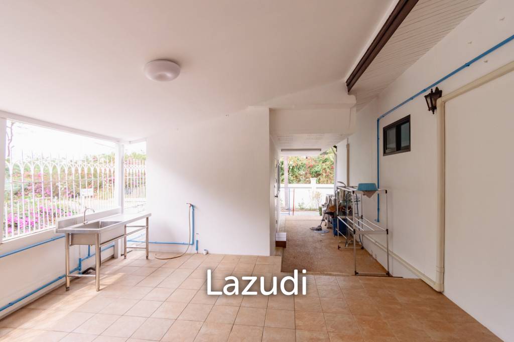 NATURE VALLEY 1 : Coner plot 2 bed at Hin Lek fai