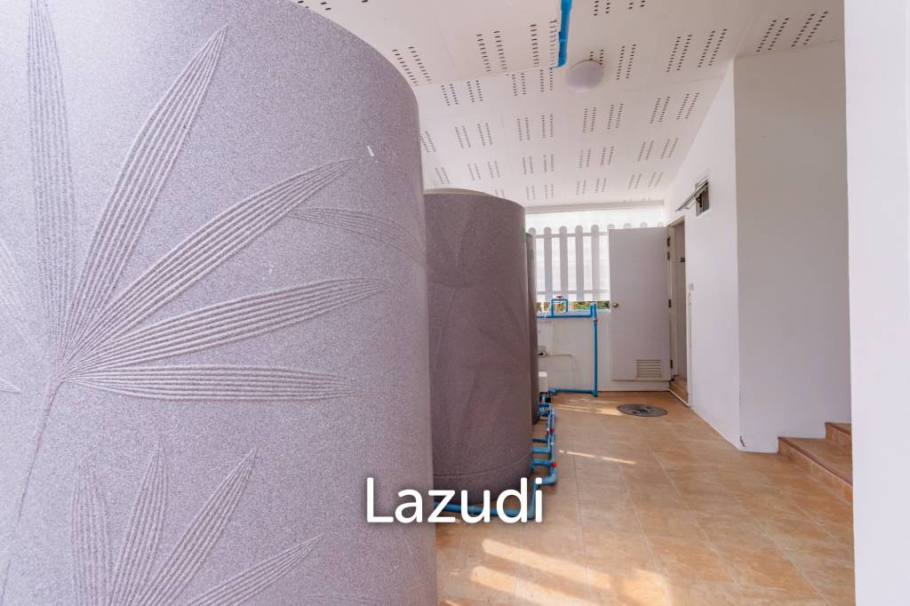 NATURE VALLEY 1 : Coner plot 2 bed at Hin Lek fai