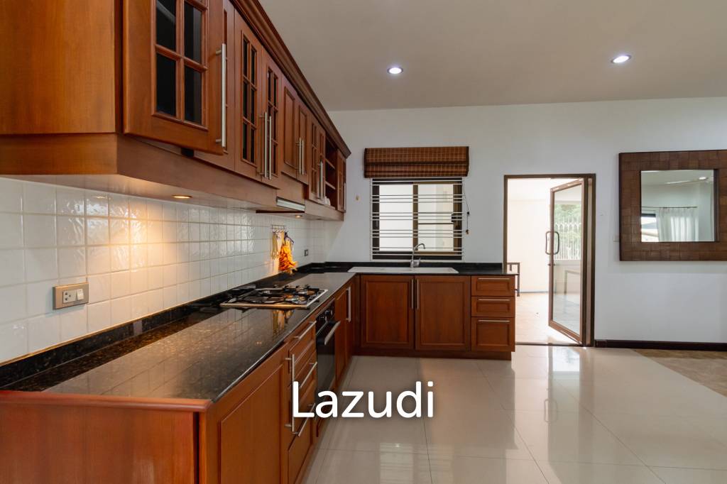 NATURE VALLEY 1 : Coner plot 2 bed at Hin Lek fai