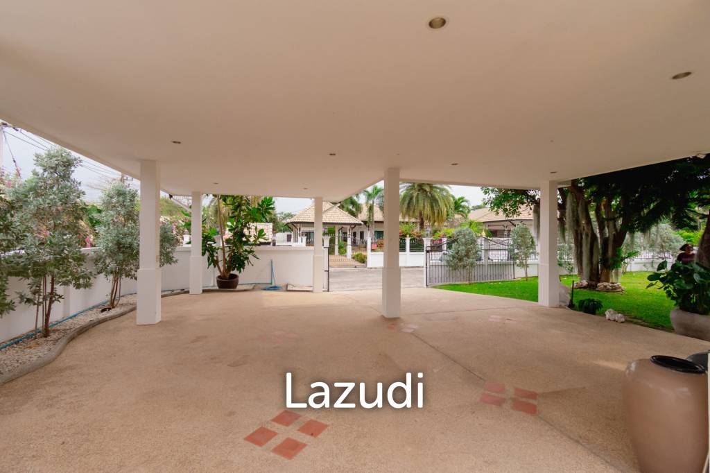 NATURE VALLEY 1 : Coner plot 2 bed at Hin Lek fai