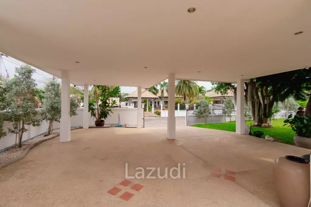 NATURE VALLEY 1 : Coner plot 2 bed at Hin Lek fai