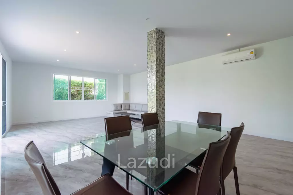 WHITE LAGOON :  Modern 3 Bed Villa corner plot