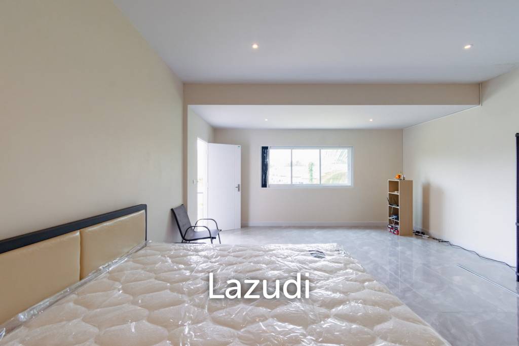 WHITE LAGOON :  Modern 3 Bed Villa corner plot