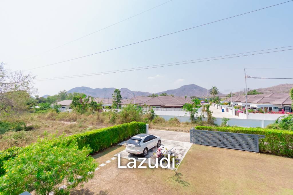 WHITE LAGOON :  Modern 3 Bed Villa corner plot