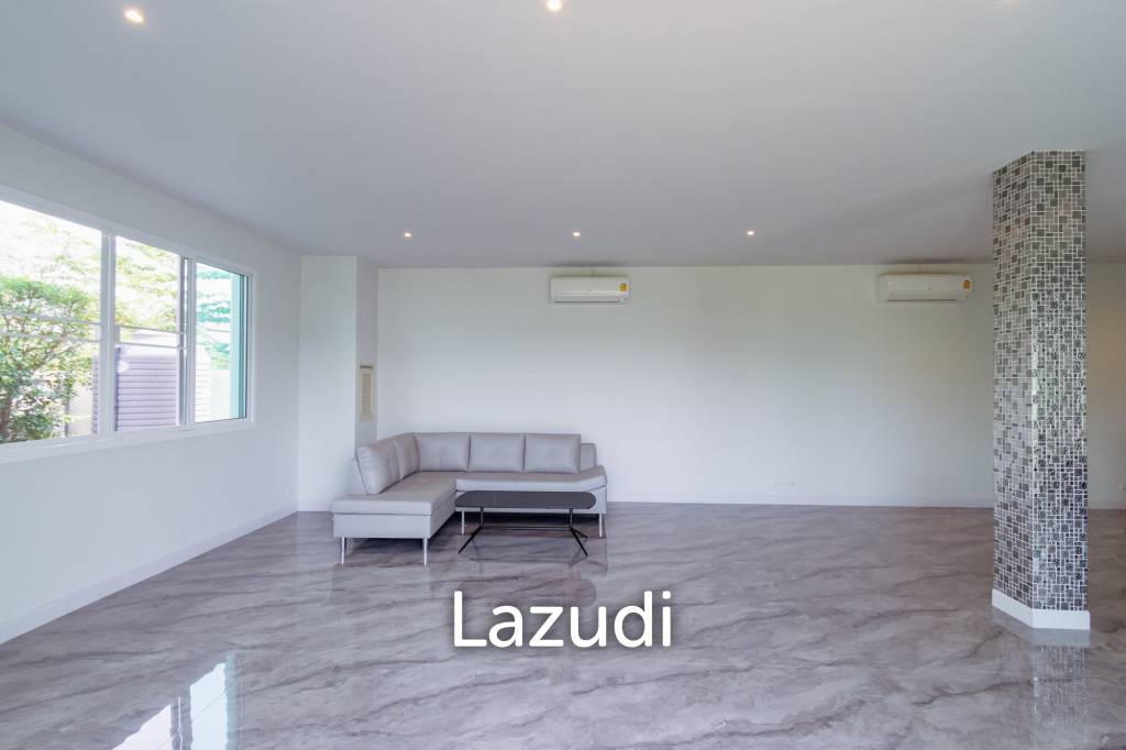 WHITE LAGOON :  Modern 3 Bed Villa corner plot