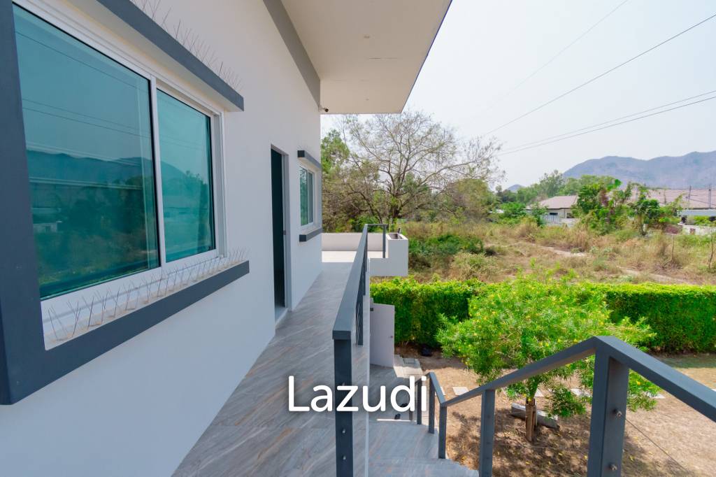 WHITE LAGOON :  Modern 3 Bed Villa corner plot