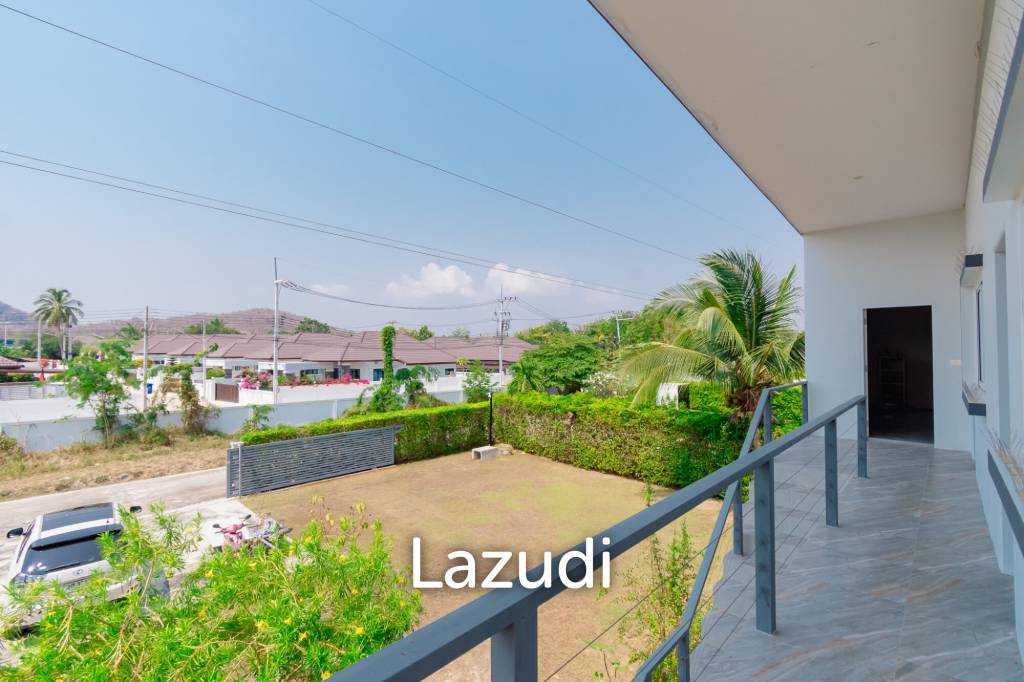 WHITE LAGOON :  Modern 3 Bed Villa corner plot