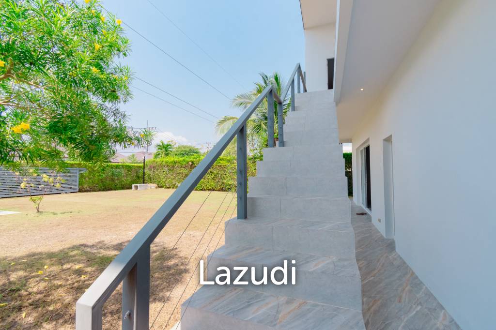 WHITE LAGOON :  Modern 3 Bed Villa corner plot