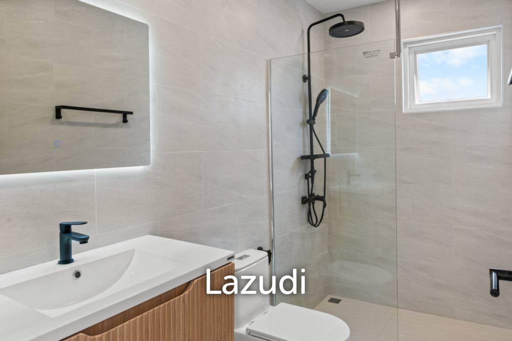 Fully Renovated 3-Bedroom  Pool Villa – Bang Rak / Bon Kai Road