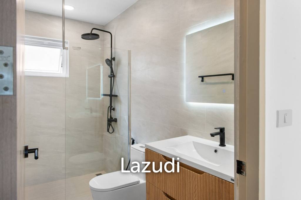 Fully Renovated 3-Bedroom  Pool Villa – Bang Rak / Bon Kai Road