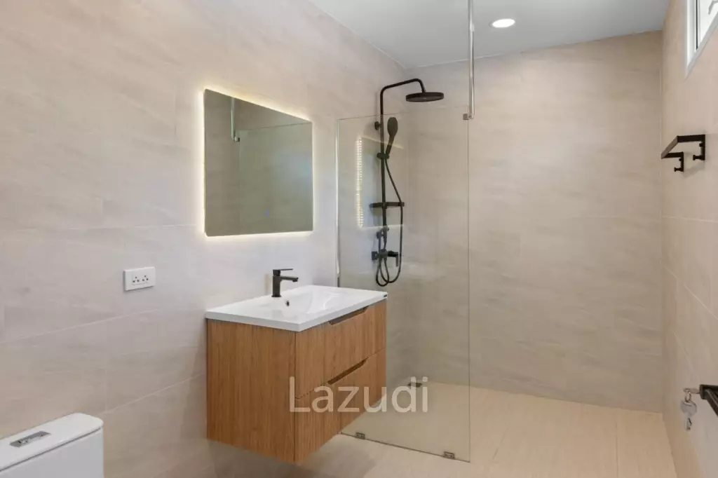 Fully Renovated 3-Bedroom  Pool Villa – Bang Rak / Bon Kai Road