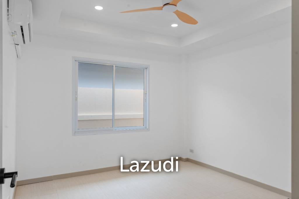 Fully Renovated 3-Bedroom  Pool Villa – Bang Rak / Bon Kai Road