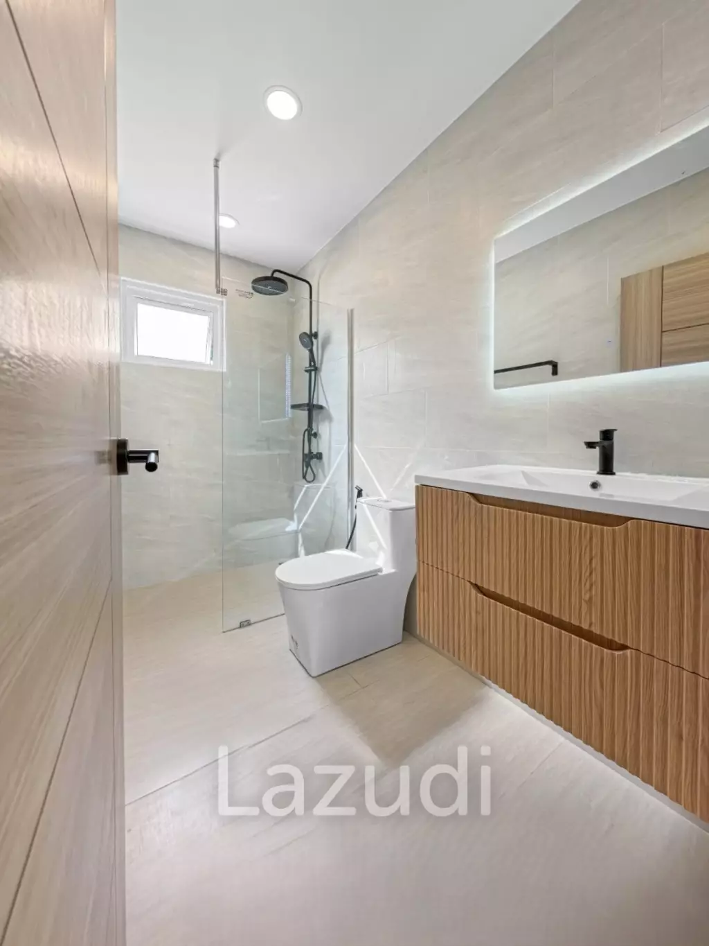 Fully Renovated 3-Bedroom  Pool Villa – Bang Rak / Bon Kai Road